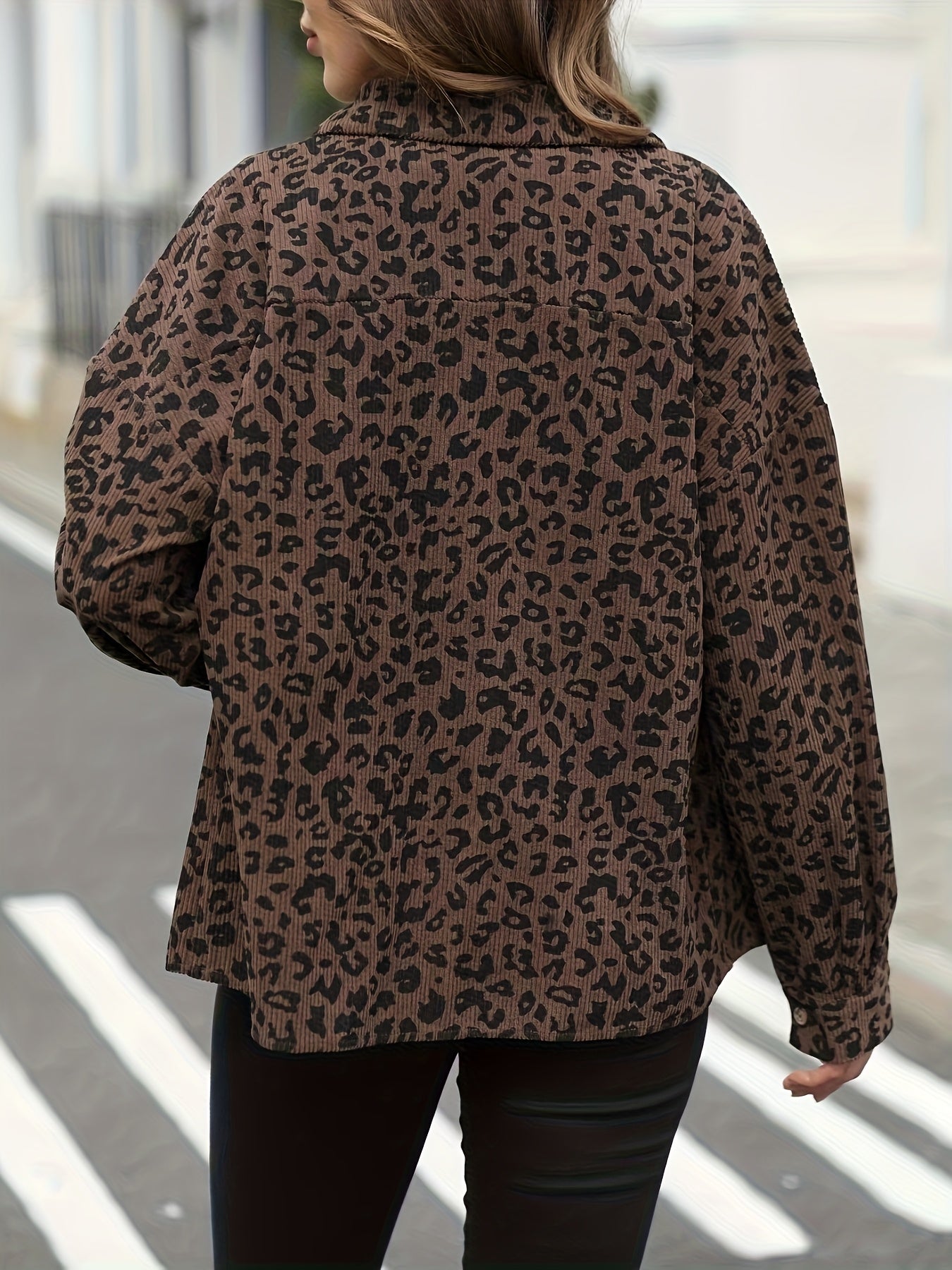 Sanneke | Chic Corduroy Jas Met Zakken En Knopen