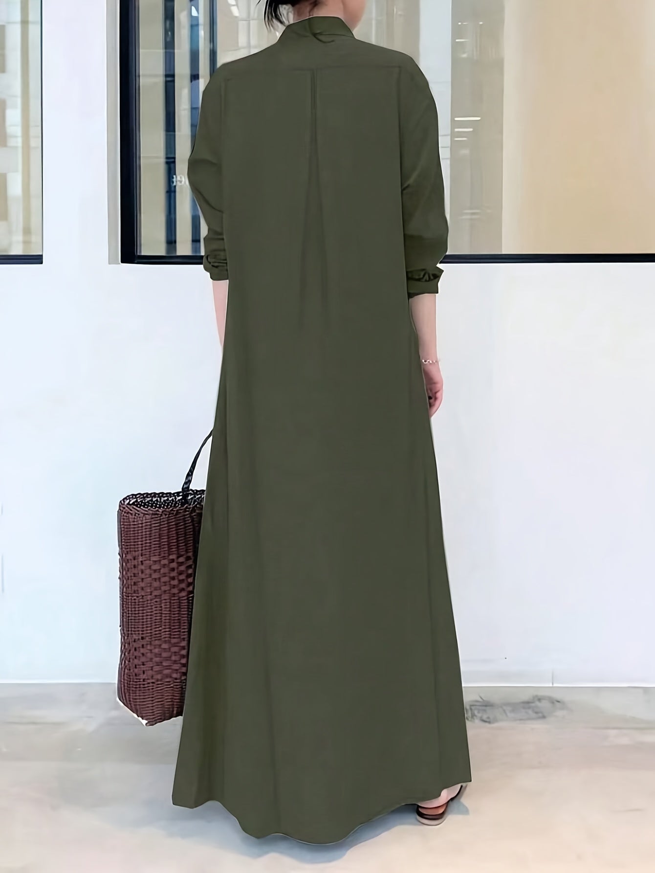 delia | Elegante Maxi Jurk Met Knoopsluiting En Losvallend Design