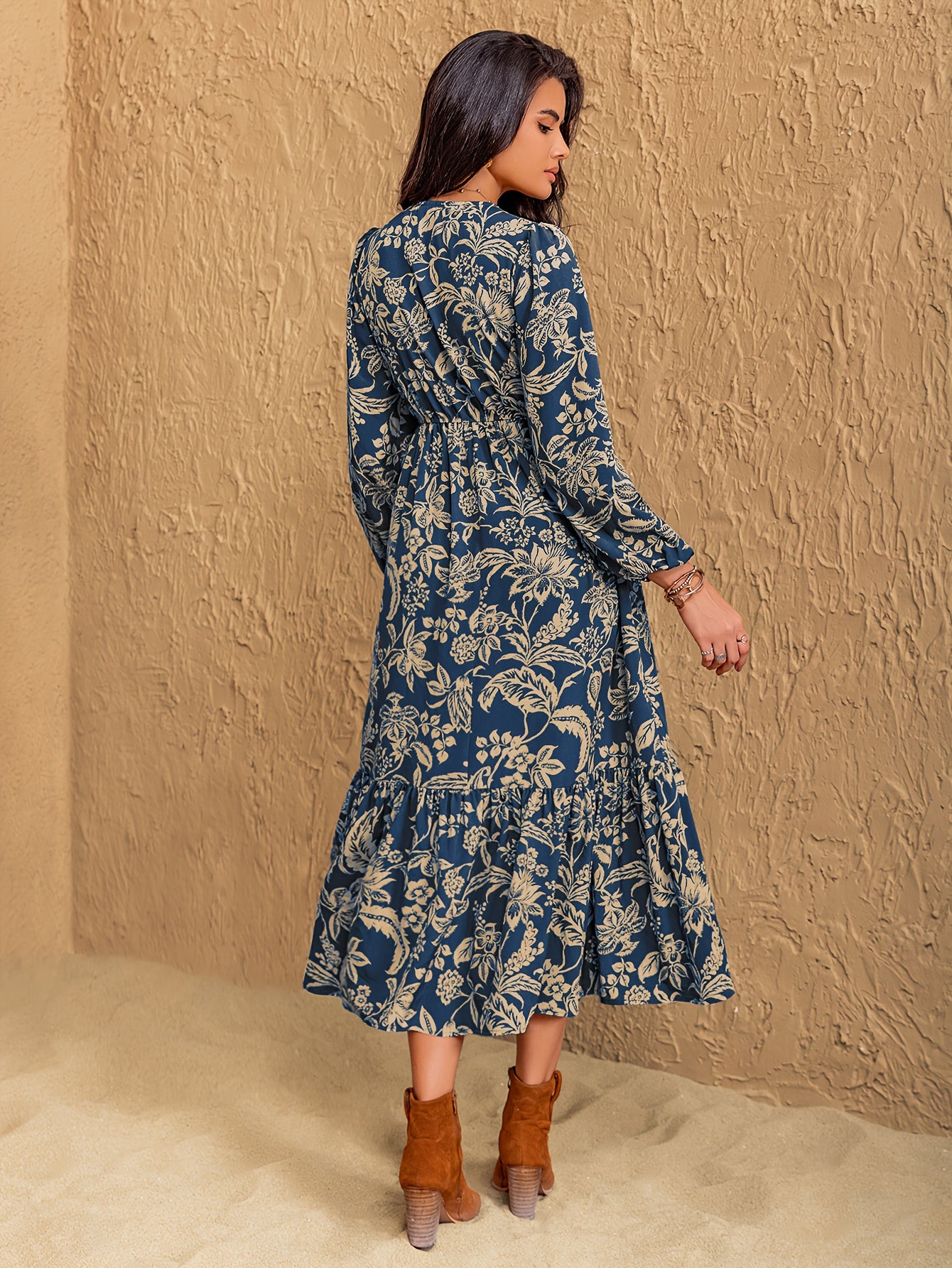 Ingrid | Bohemian Vintage Bloemenprint Jurk Met V-Hals