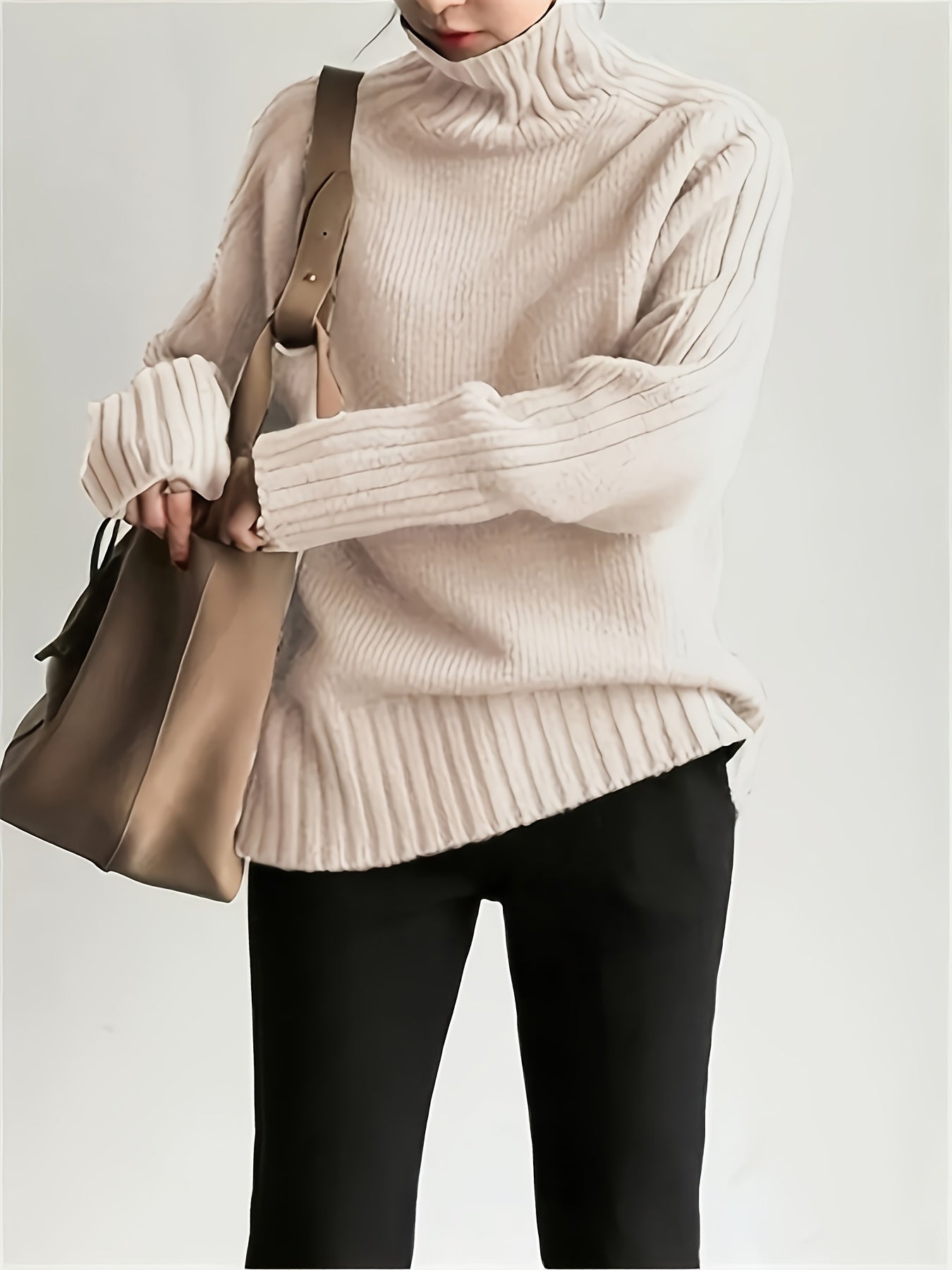 Lydia | Elegante Coltrui Met Hoge Nek