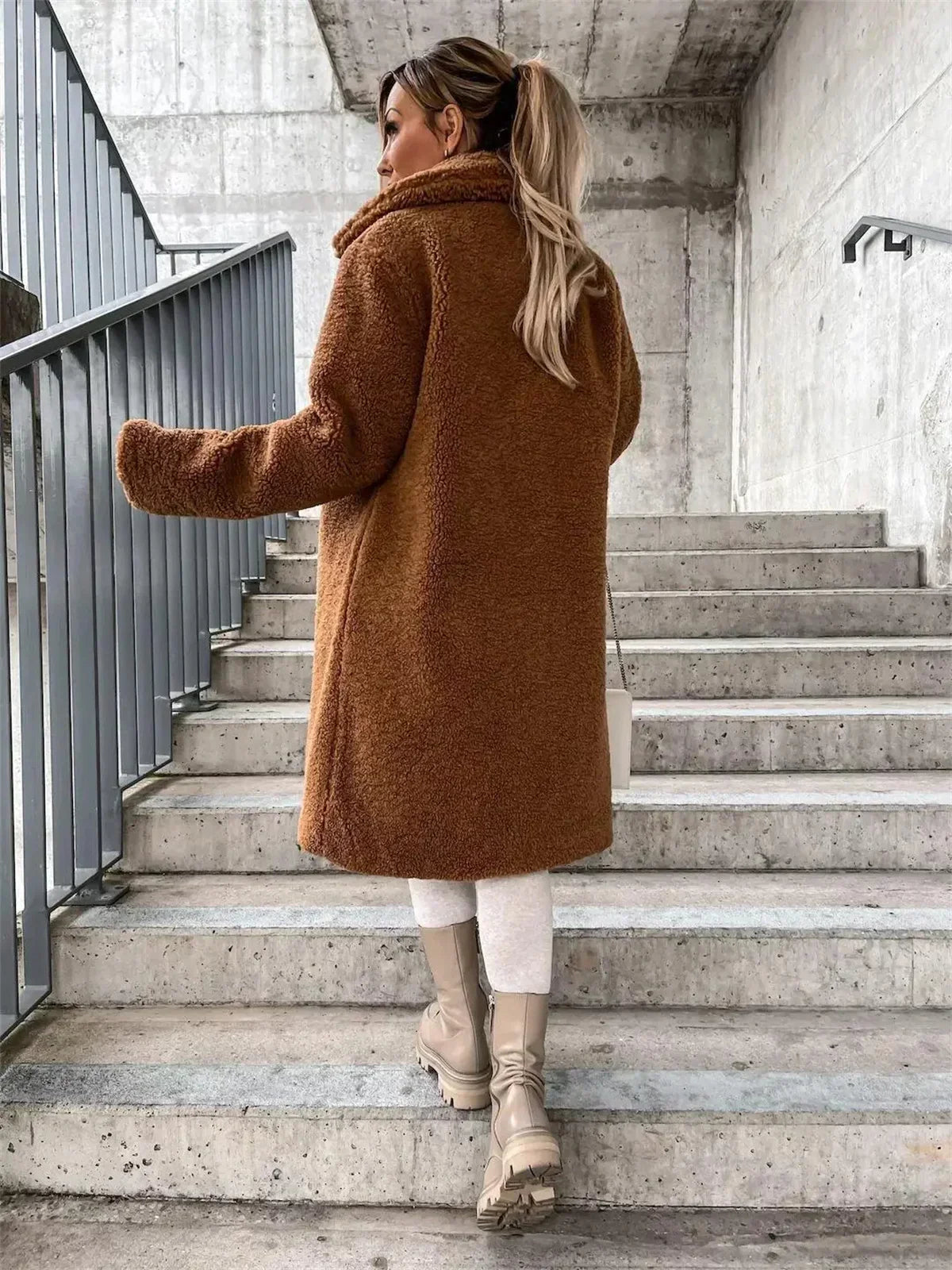 Jessica - Teddy Jas