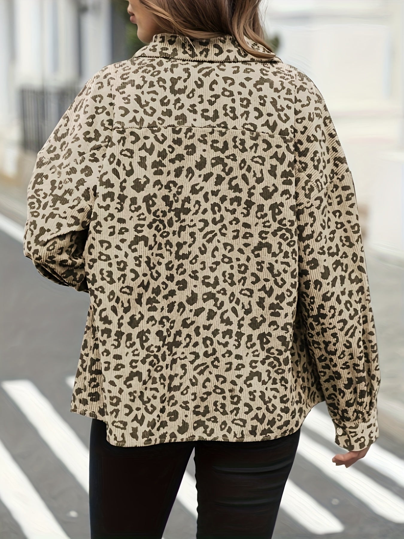 Sanneke | Chic Corduroy Jas Met Zakken En Knopen