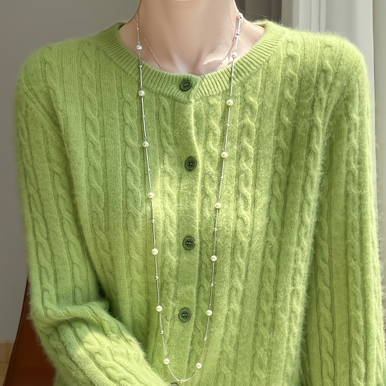Sjoukje | Elegante Gebreide Trui Met Knoopsluiting