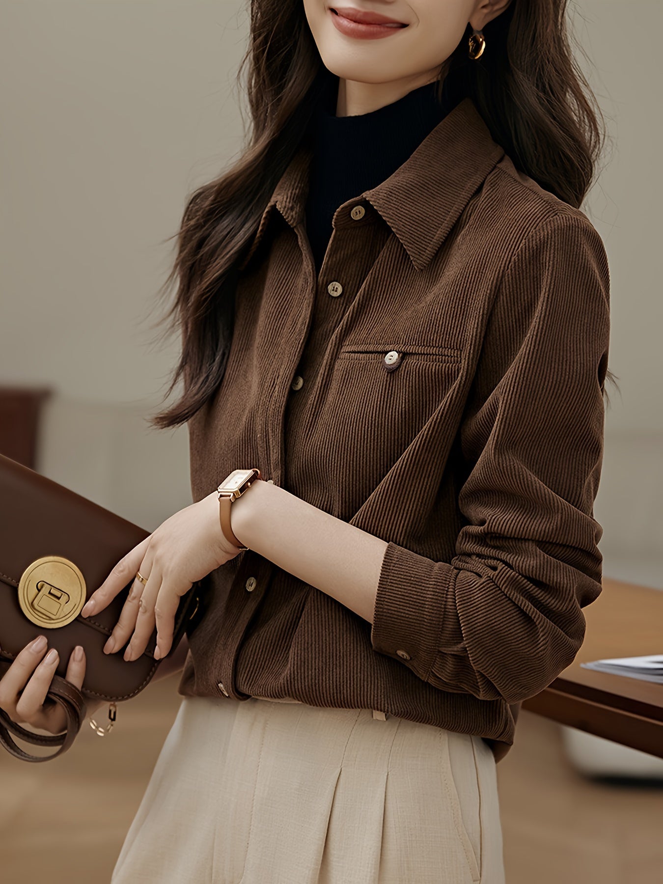 Simone | Elegante Bruine Corduroy-Shirt Voor Dames