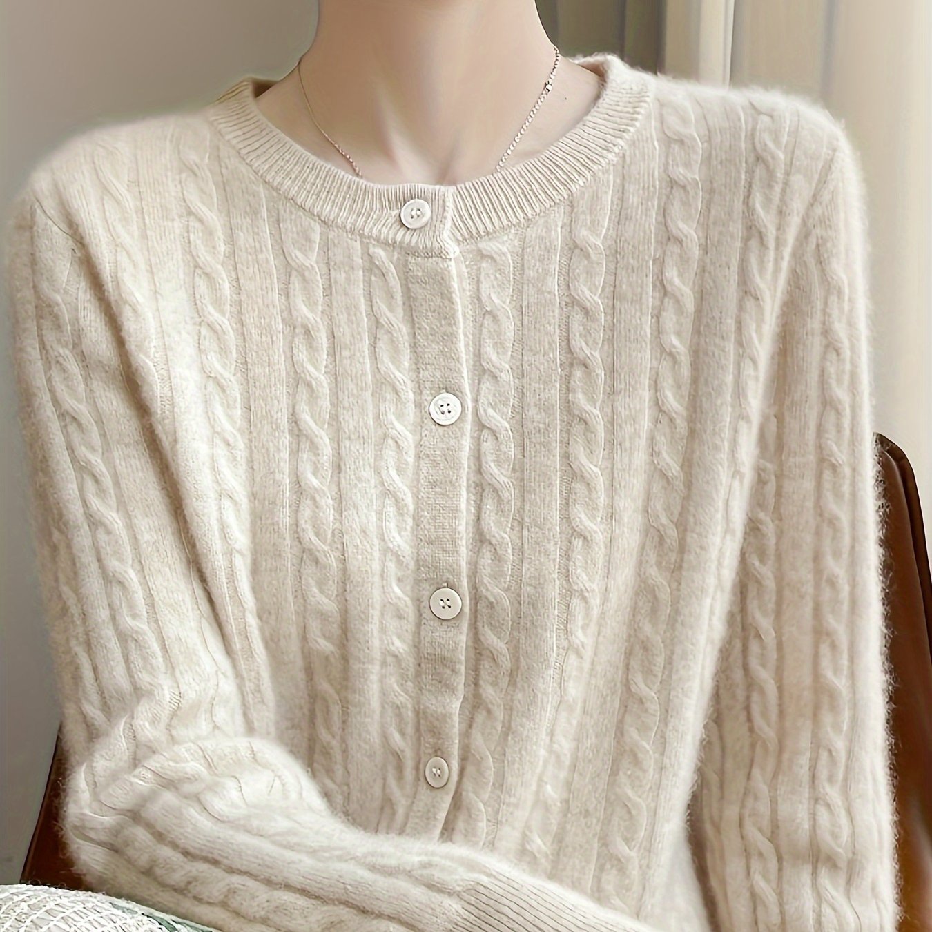 Sjoukje | Elegante Gebreide Trui Met Knoopsluiting