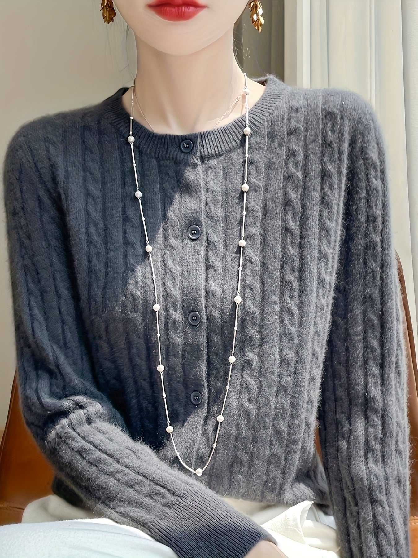 Sjoukje | Elegante Gebreide Trui Met Knoopsluiting