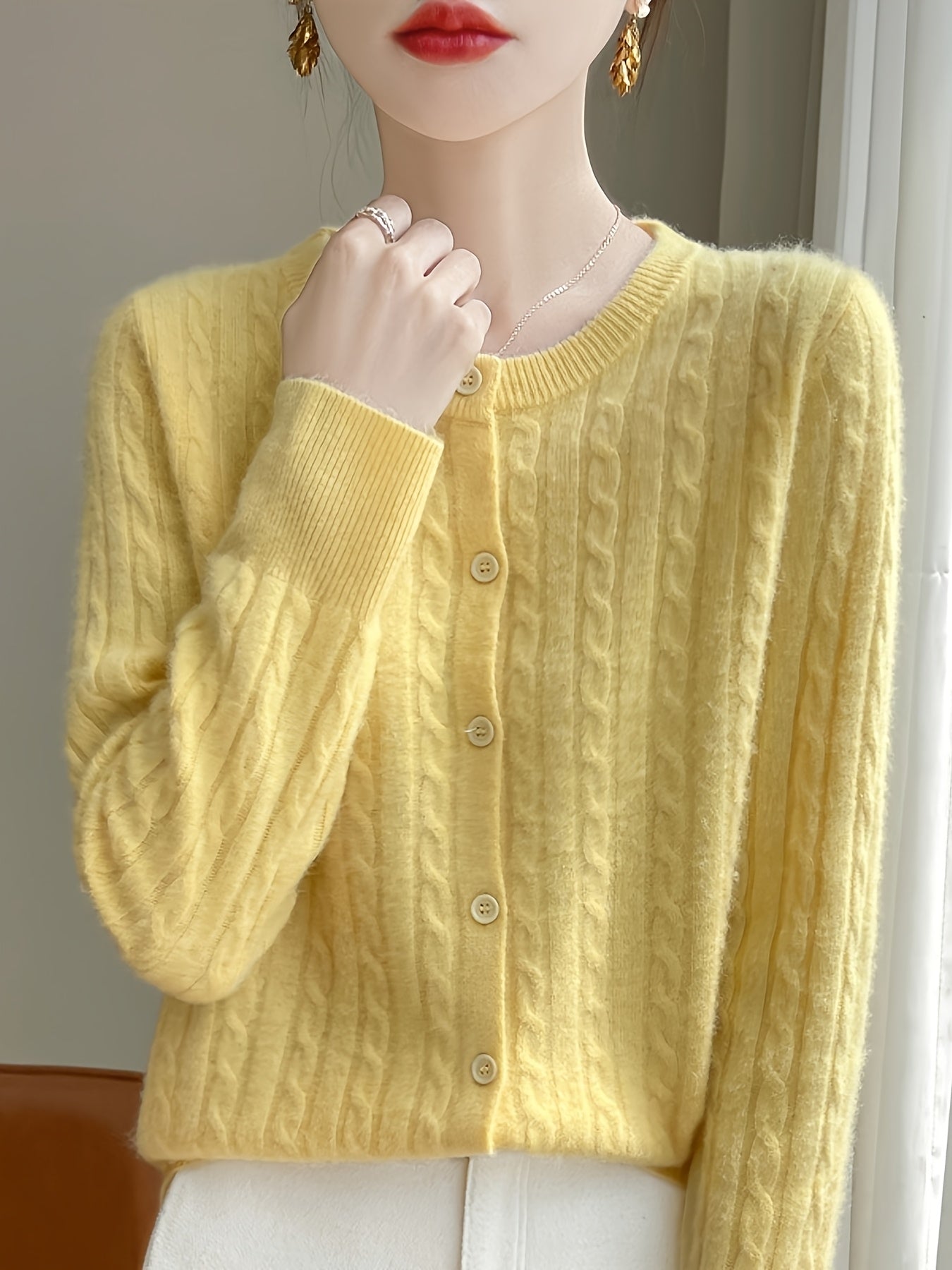 Sjoukje | Elegante Gebreide Trui Met Knoopsluiting