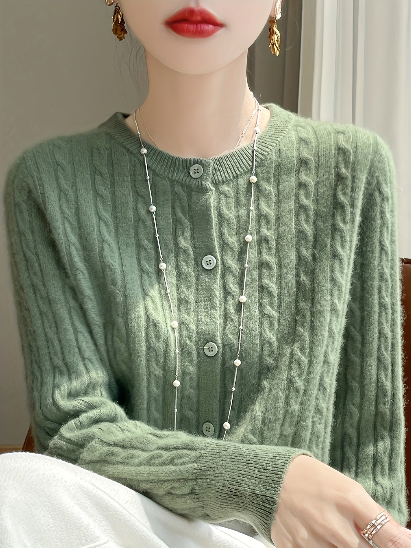 Sjoukje | Elegante Gebreide Trui Met Knoopsluiting